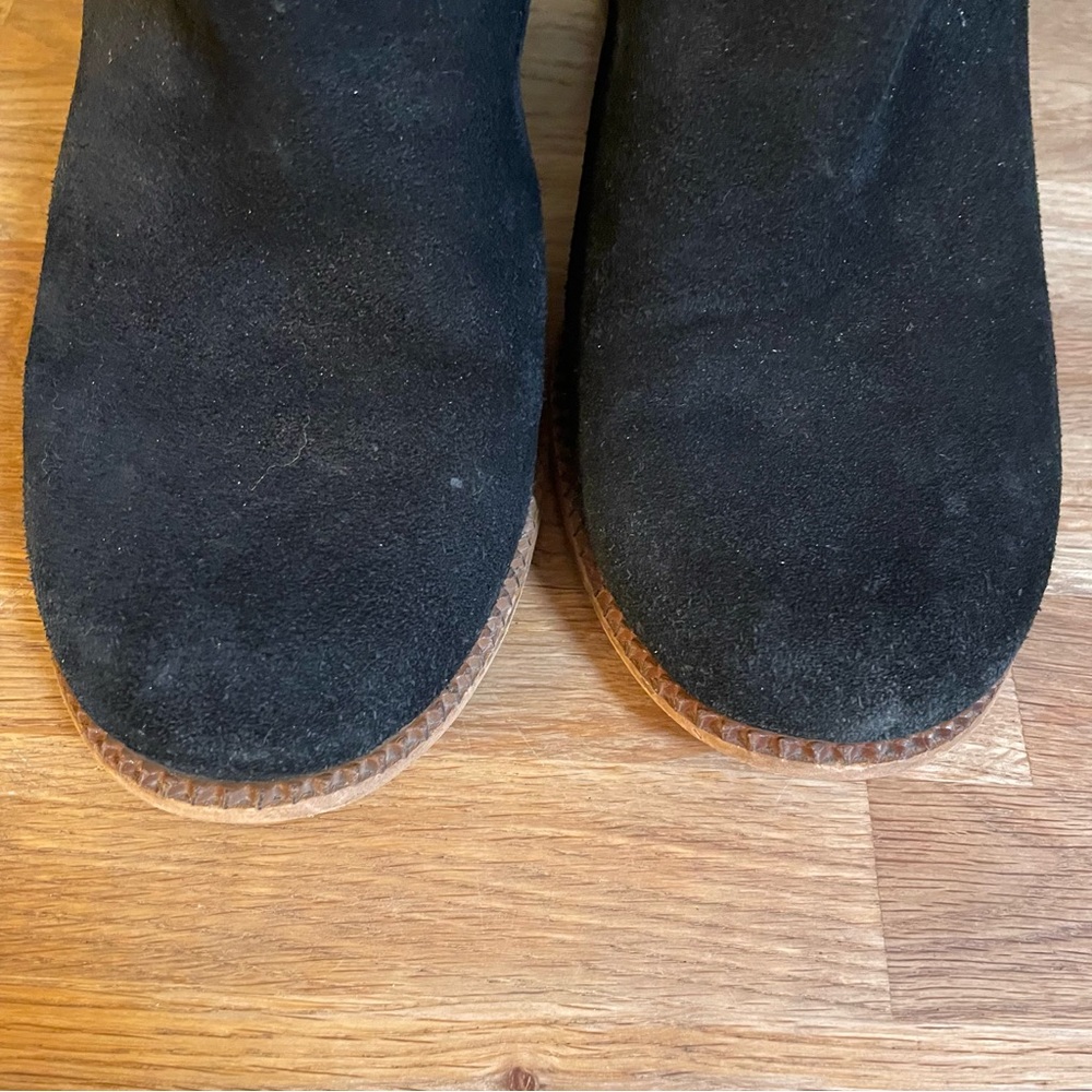 SOLD Splendid (Anthropologie) Suede Boots (9.5M) - Picture 5 of 9